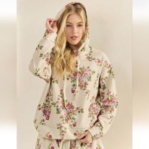 Veveret Terry Floral Hoodie Multi Color Womens Long Sleeve Large NWT